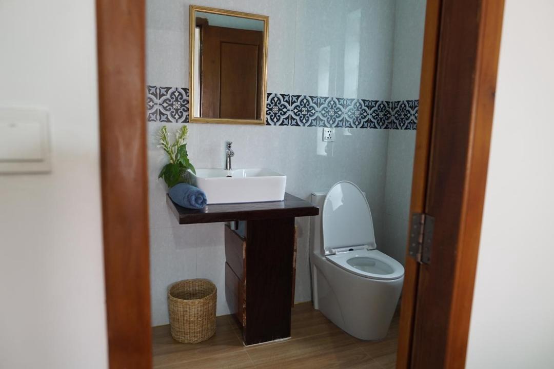 Photo of Bathroom in Sangkat Sla Kram
