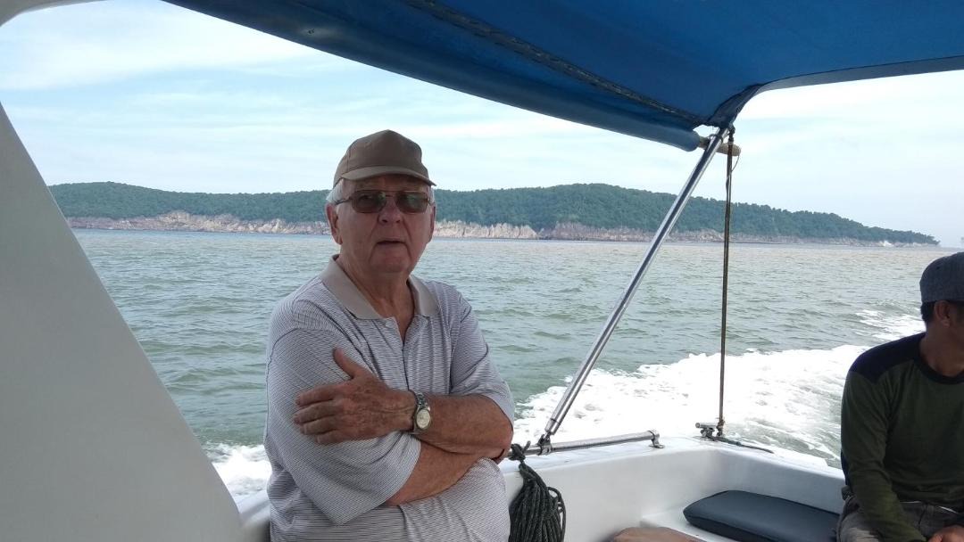 Photo of Human In Picture in Carita