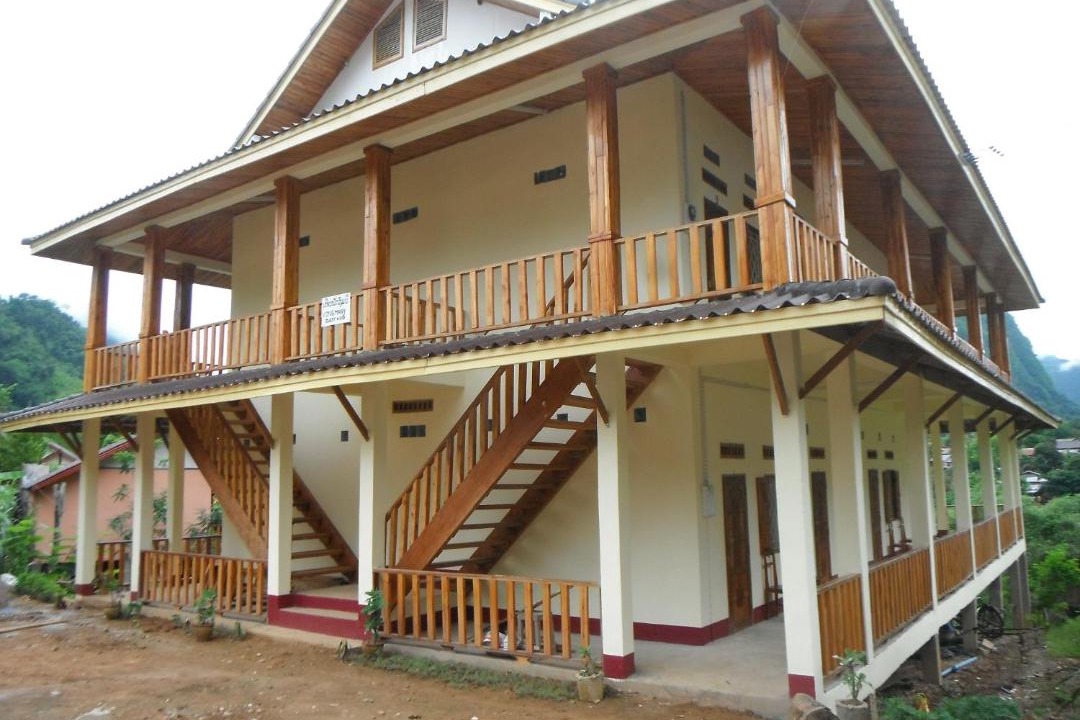 Photo of Buildings in Nong Khiaw
