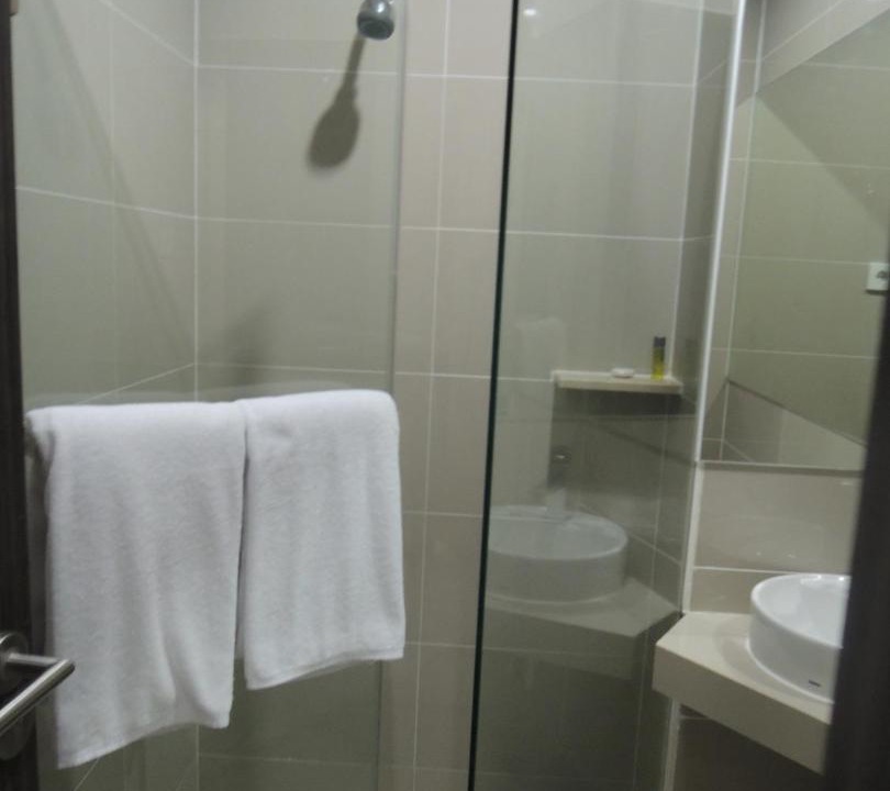 Photo of Bathroom in Tomang