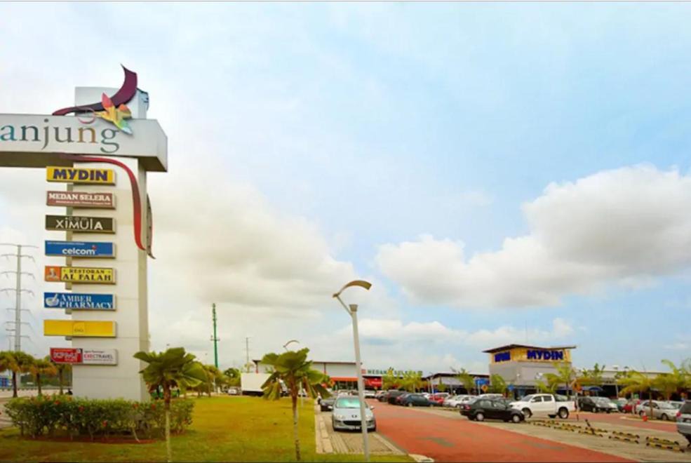 Photo of Others in Gelang Patah