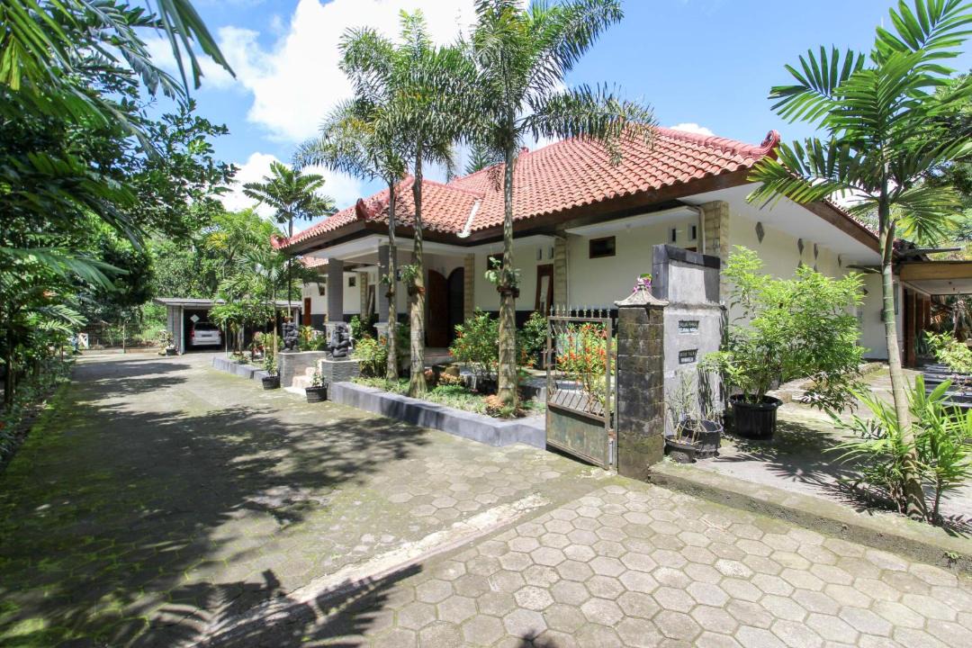 Photo of Buildings in Pakem