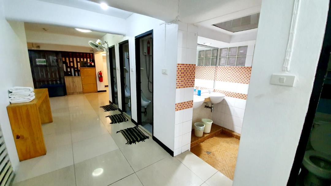 Photo of Bathroom in Phra Athit