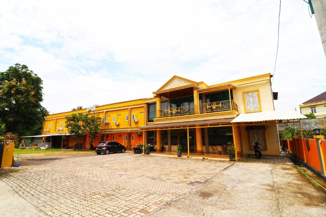 Photo of Buildings in Cibinong