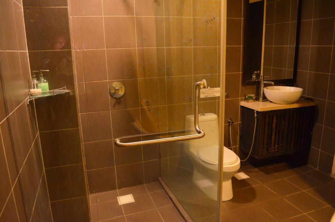 Photo of Bathroom in Endah