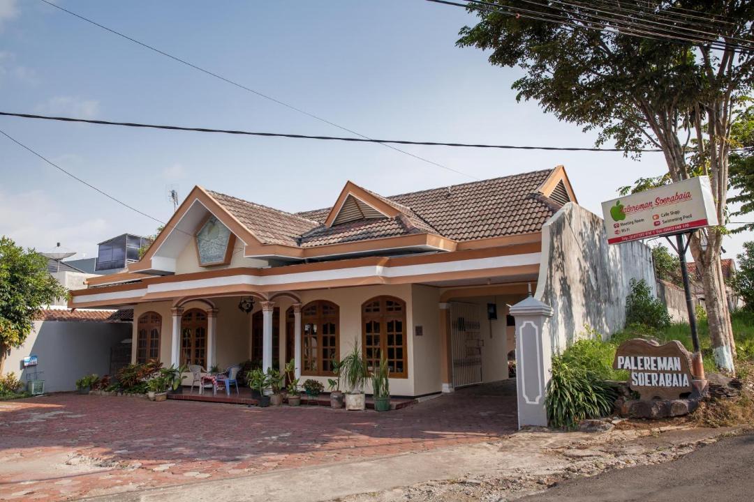 Photo of Buildings in Oro Oro Ombo