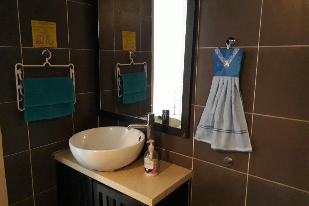Photo of Bathroom in Endah