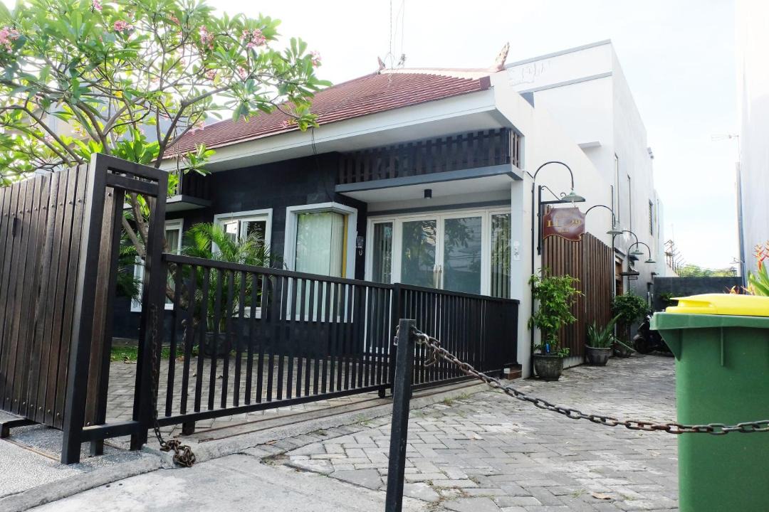 Photo of Buildings in Surabaya