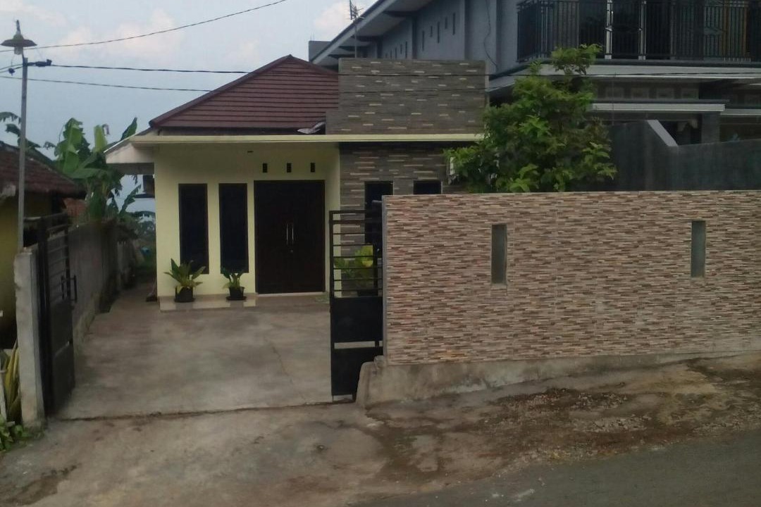 Photo of Buildings in Oro Oro Ombo