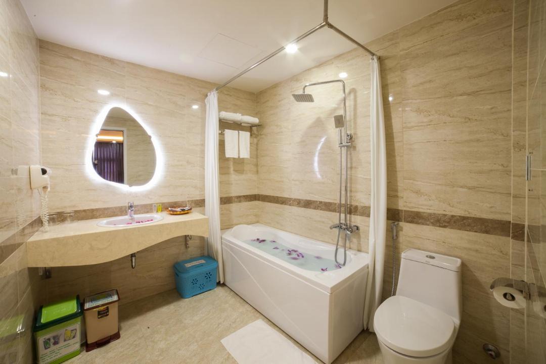 Photo of Bathroom in Hue City Centre