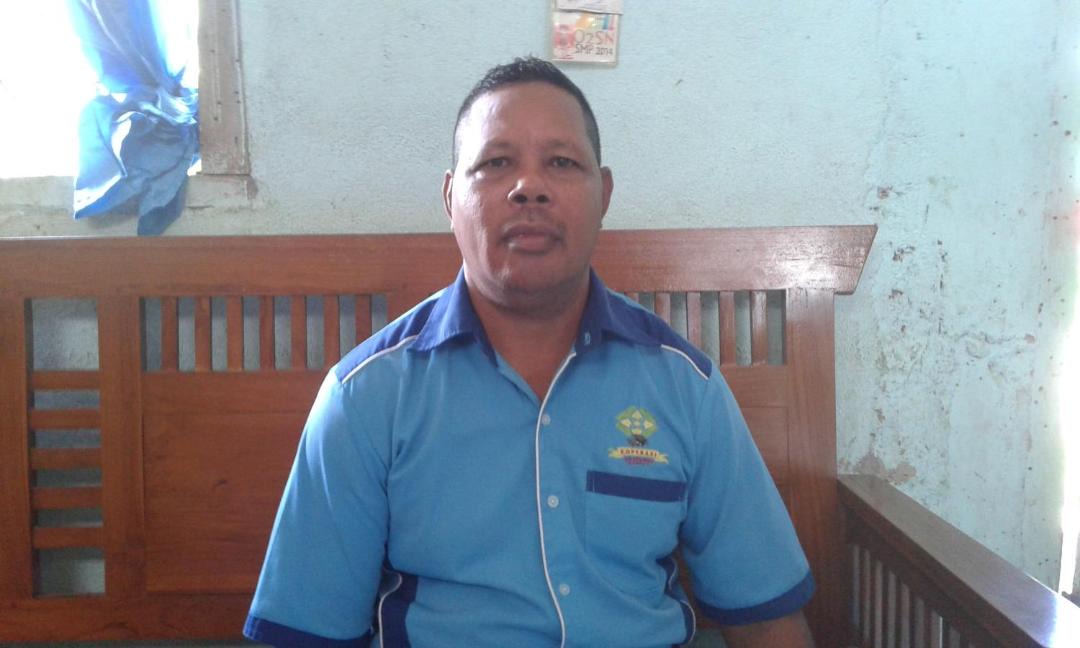 Photo of Human In Picture in Labuan Bajo