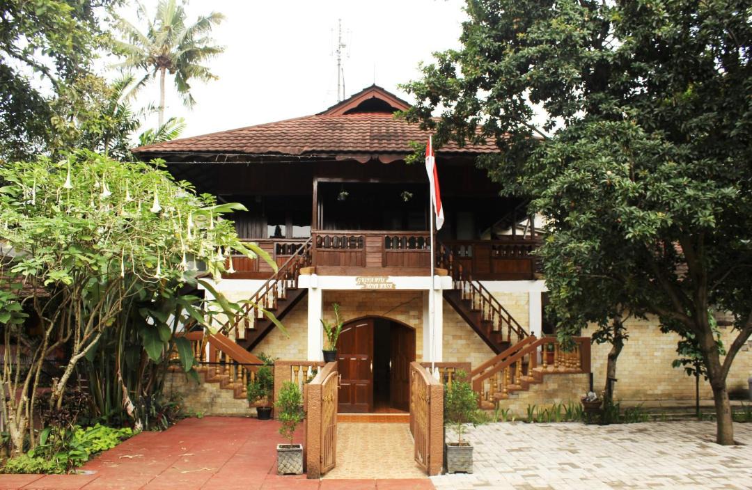 Photo of Buildings in Dago