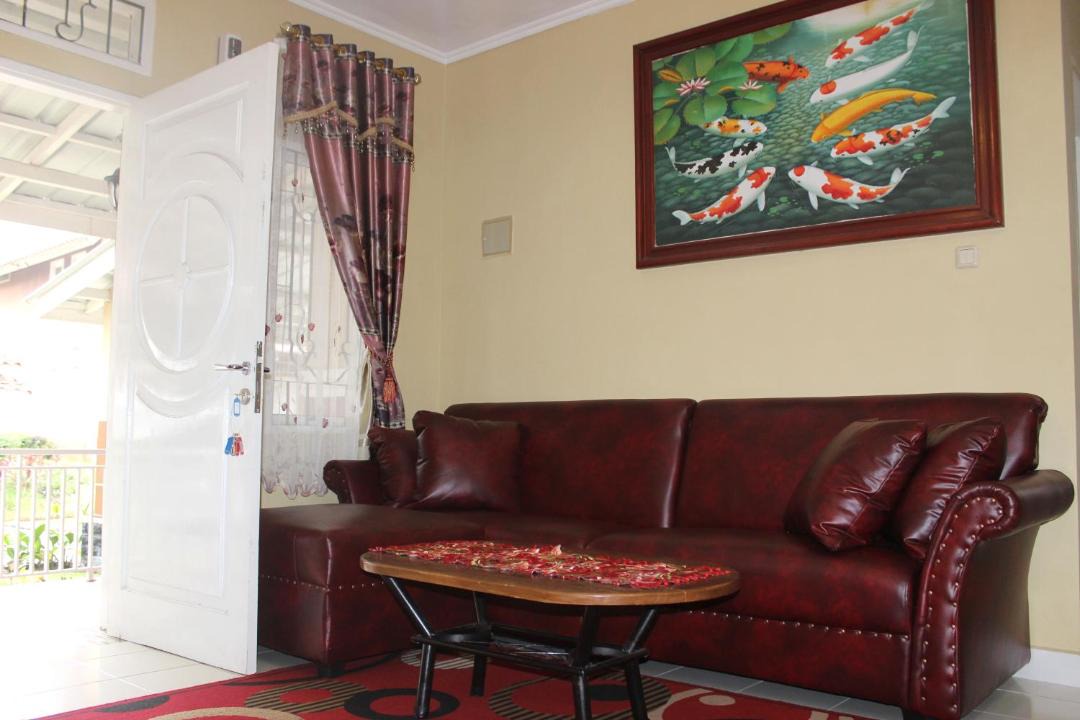 Photo of Livingroom in Cipanas
