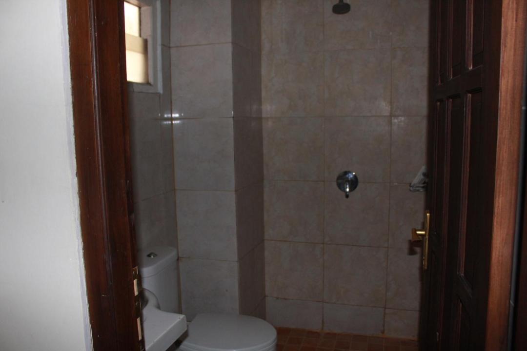 Photo of Bathroom in Cepu