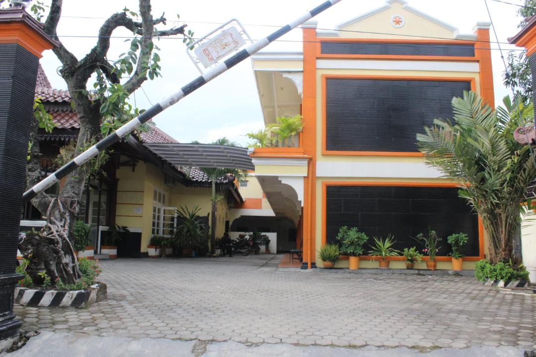 Photo of Others in Cepu