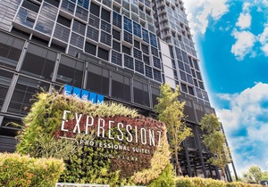 Expressionz Professional Suites by EH Homestay
