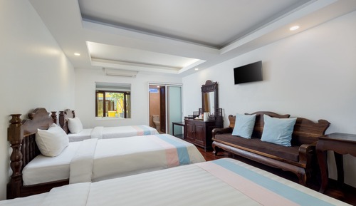 Deluxe Triple Room
