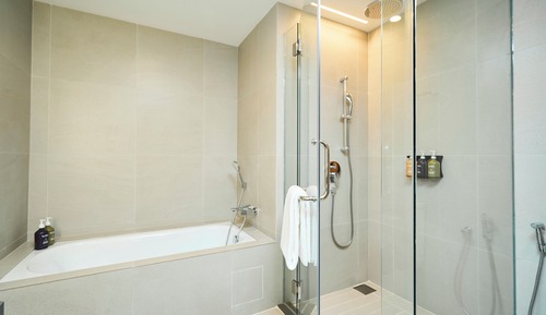 Premium Room, 1 King Bed
