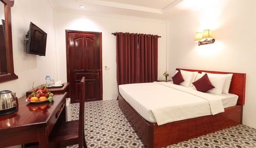 Superior Double Room, City View