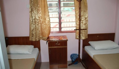 Twin Room, Private Bathroom