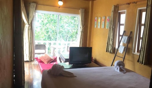Superior Room, 1 King Bed