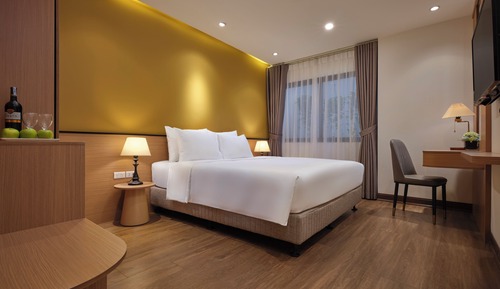 Deluxe Quadruple Room, Non Smoking, 2 Bathrooms