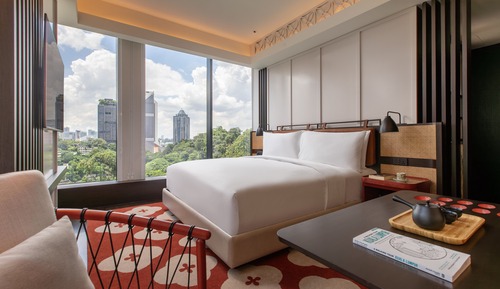 1 King Premium Corner Room Kuala Lumpur Tower View