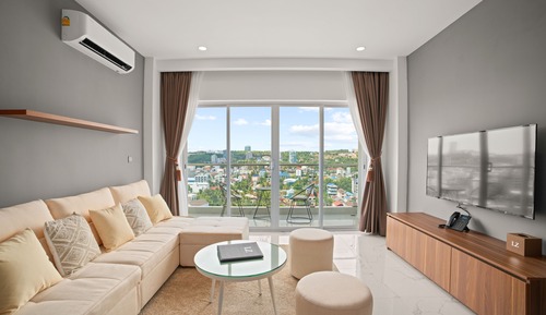 Deluxe Apartment, 1 Bedroom, Balcony, City View