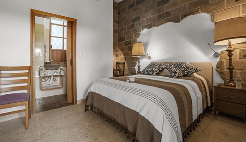 Junior Room, 1 Bedroom, Non Smoking, Garden View
