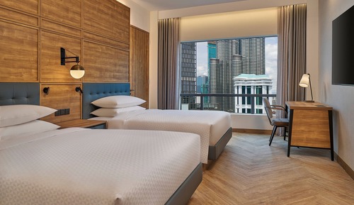 Executive Suite, 2 Double Beds, City View