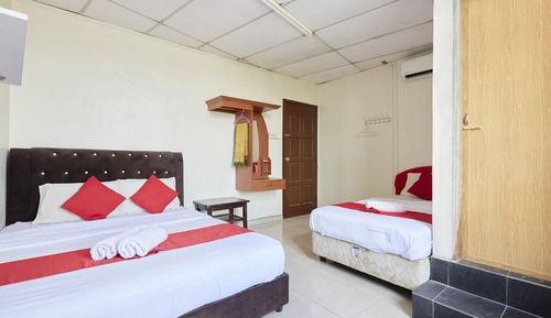 Deluxe Triple Room