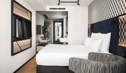 Comfort Room, 1 Queen Bed