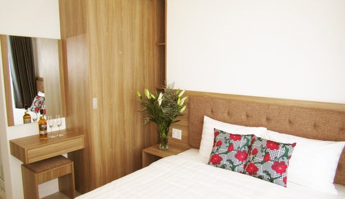 Romantic Apartment, 3 Bedrooms, Beach View
