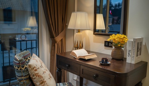 Deluxe Double or Twin Room, Balcony