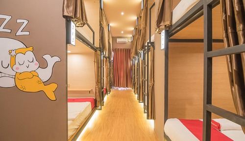 Double Room, Mixed Dorm (RedDoorz)