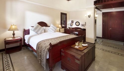 Pavie Bungalow Pool View or River View