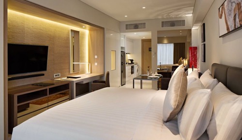 Deluxe Studio, 1 King Bed