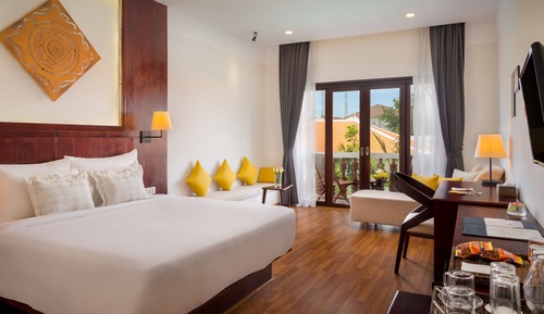 Deluxe Room, 1 King Bed