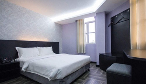 Deluxe Double Room, 1 Queen Bed, City View