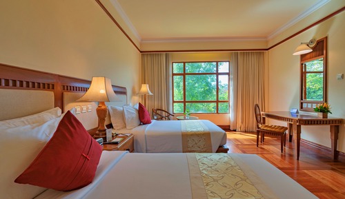 Deluxe Twin Room City View