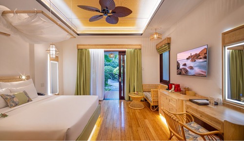 Serene Oasic Bungalow