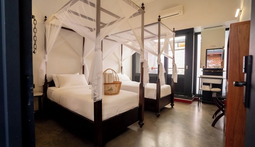 Signature Twin Room, 2 Twin Beds, Courtyard View