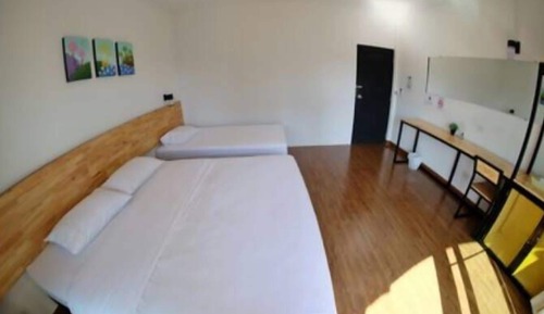 Double Room, Shared Bathroom