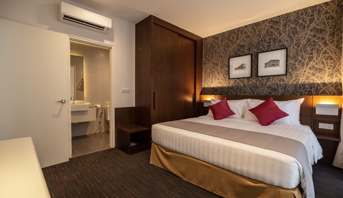 Classic Suite East Wing