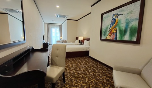 Riviera Superior Twin Suite