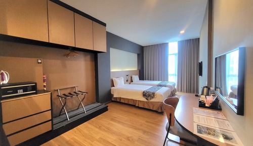 Superior Twin Room