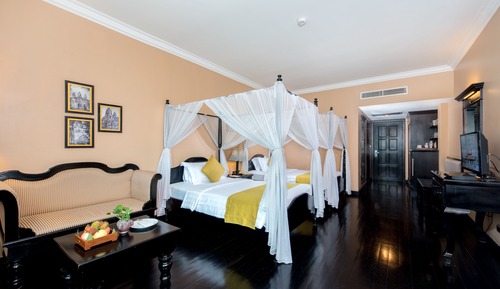 Colonial Twin Room