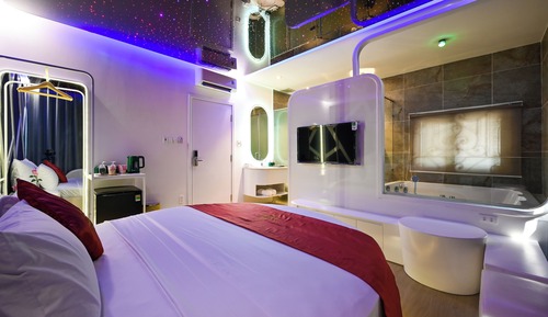 Signature Double Room, Housekeeping