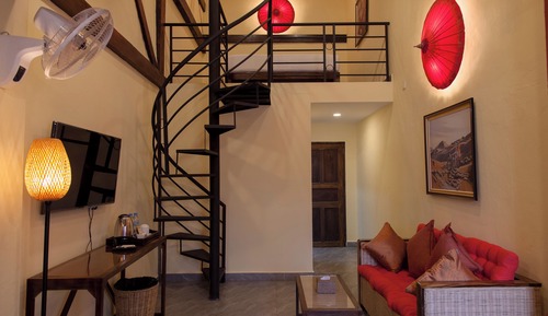 Superior Loft Room