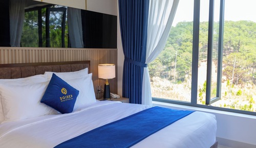 Executive Room